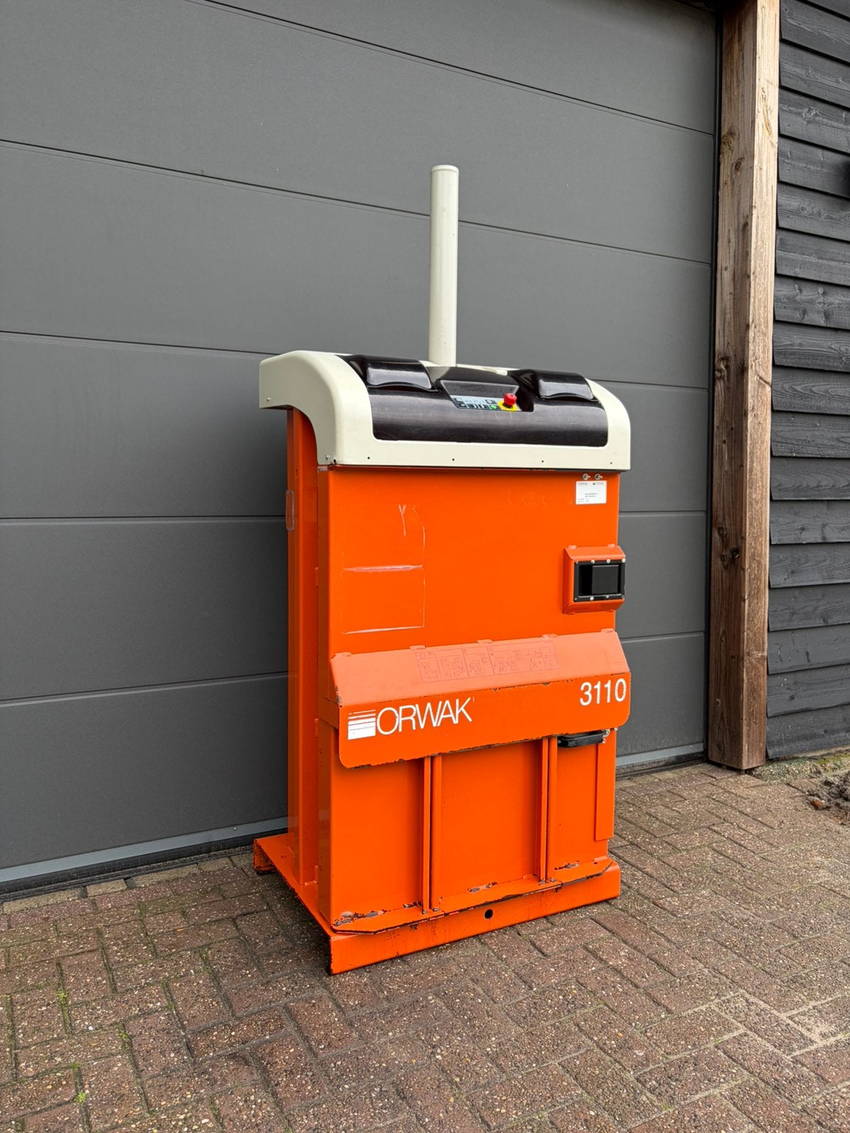 Orwak 3105 | 230v | Papierpers | Plasticpers | Balenpers, Doe-het-zelf en Verbouw, Ophalen of Verzenden, Gebruikt