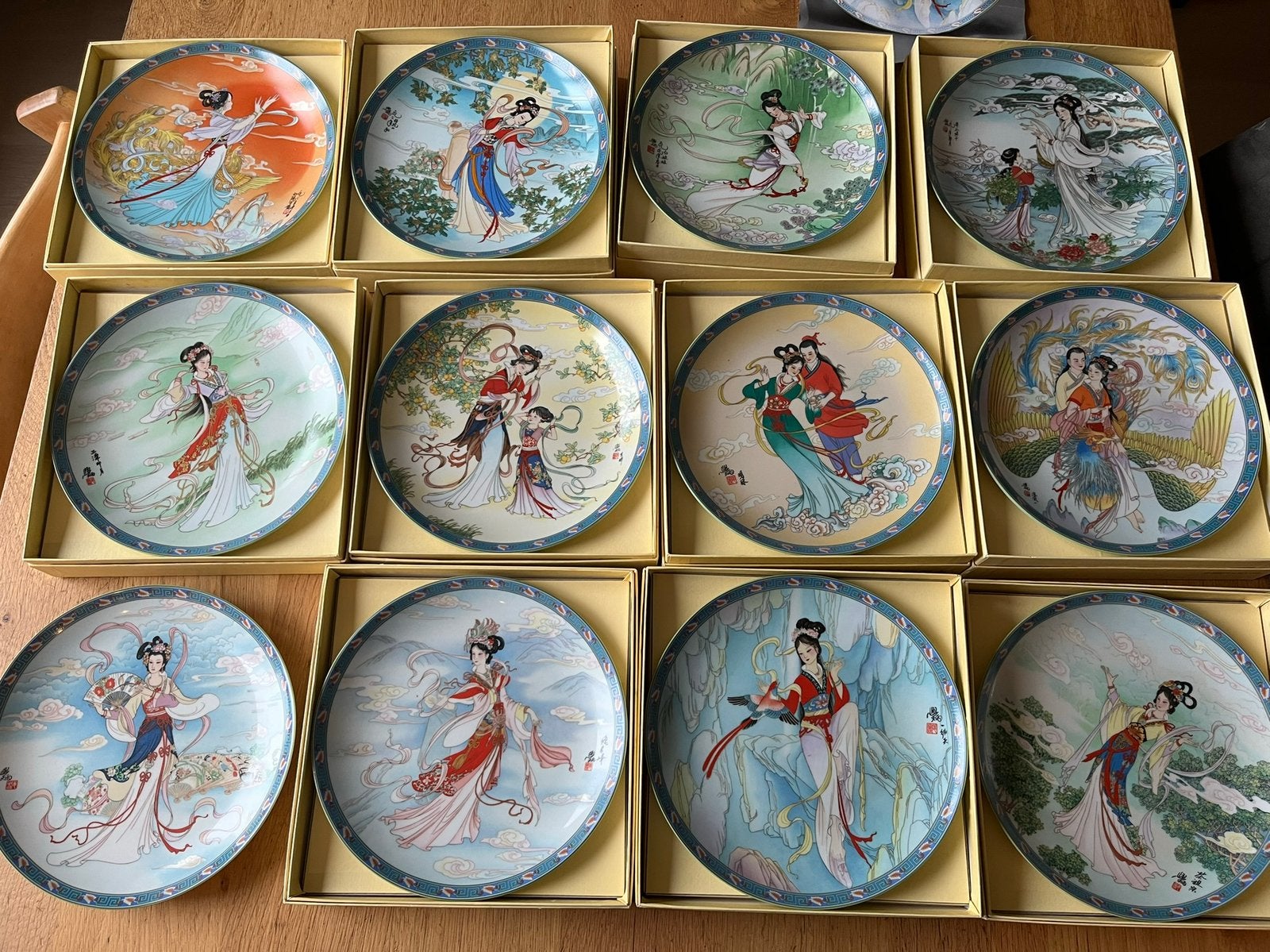 Ching-te Chen - De legenden van het westmeer, Ophalen, Overige typen, Versierd, Steen/keramiek