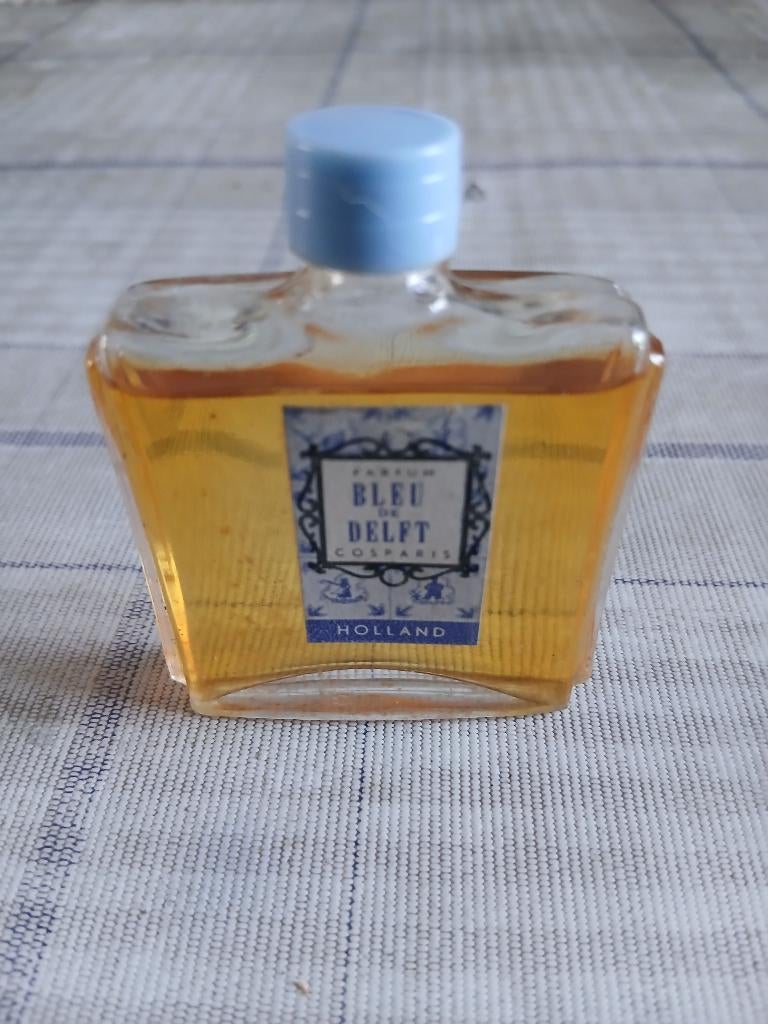 Flesje bleu de delft parfum, Ophalen of Verzenden, Zo goed als nieuw, Parfumfles