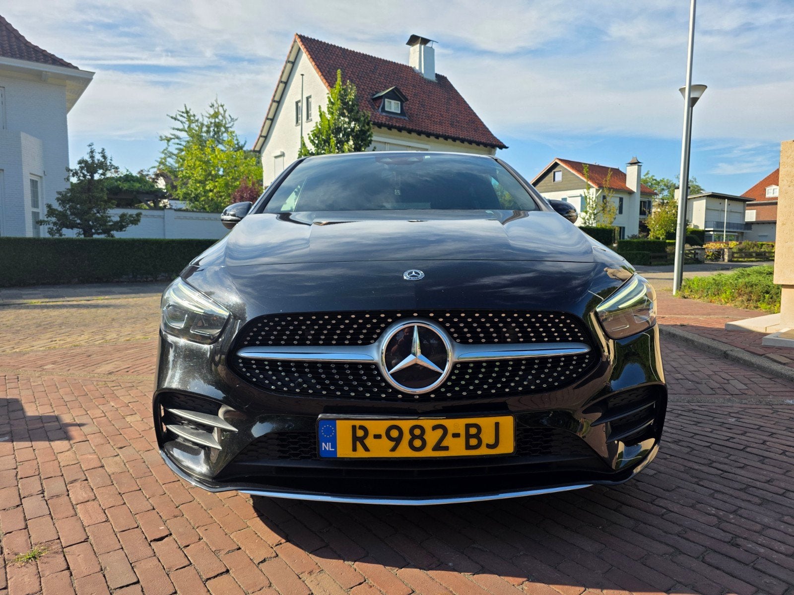 Mercedes-Benz B250 AMG 224PK 7G-DCT 2019 Zwart, Auto's, 745 kg, 4 cilinders, Zwart, 75 €/maand