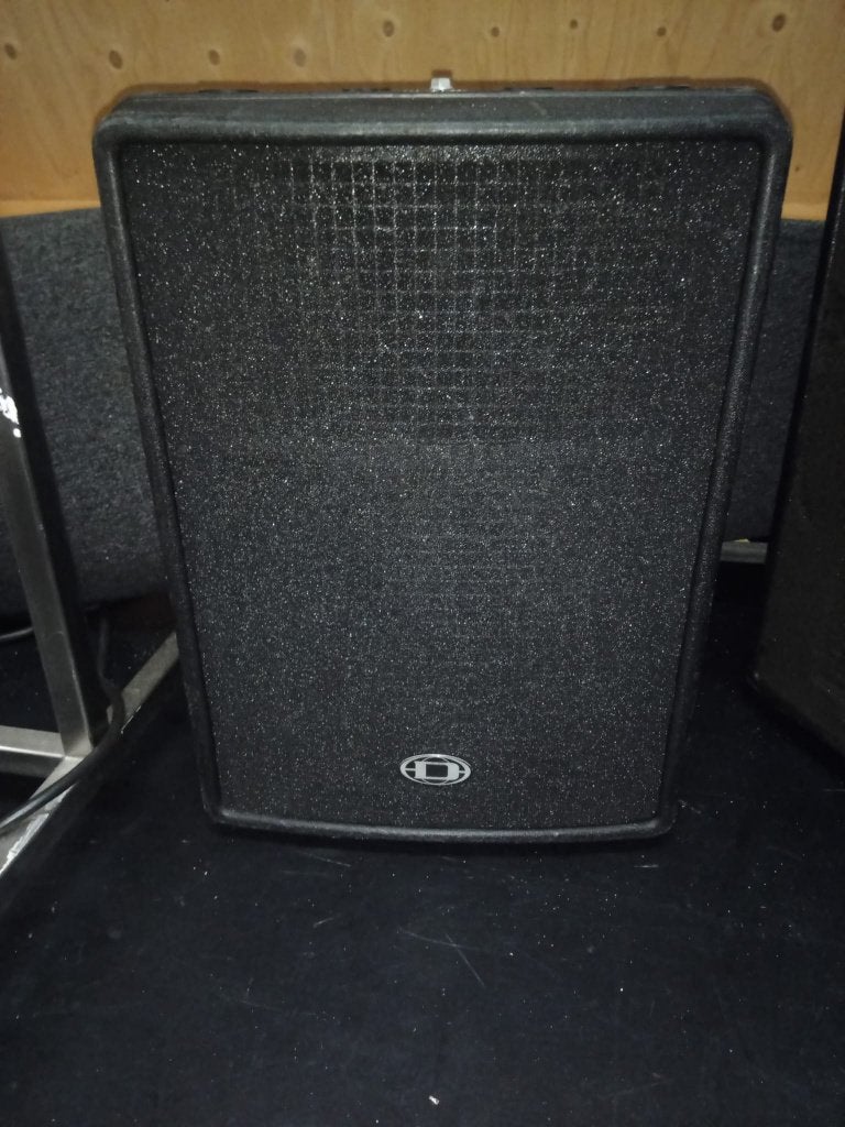 Dynacord D12 PA speakers (2 stuks, waarvan 1 defect), Audio, Tv en Foto, Luidsprekers, Stereo speakers, Gebruikt, Ophalen, 150 watt of meer