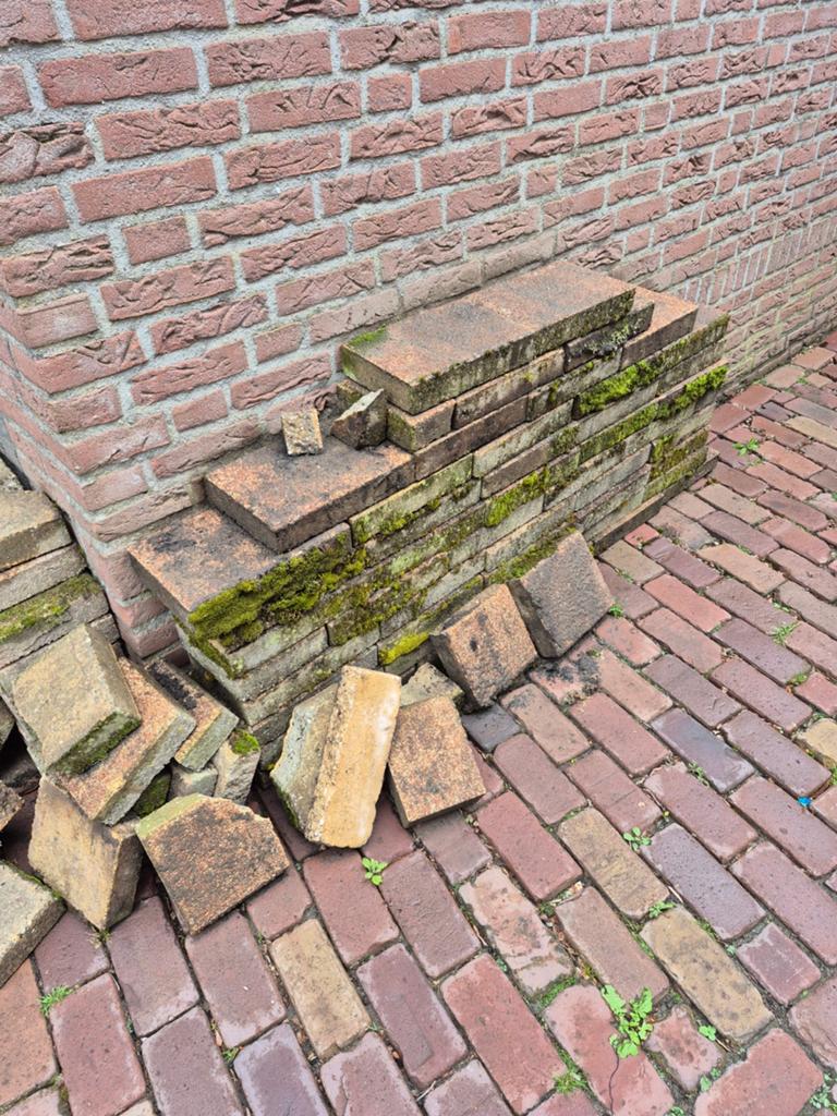 Grindterras tegels - moeten schoongemaakt worden, Tuin en Terras, Tegels en Klinkers, Ophalen of Verzenden, Gebruikt, Grind, Terrastegels