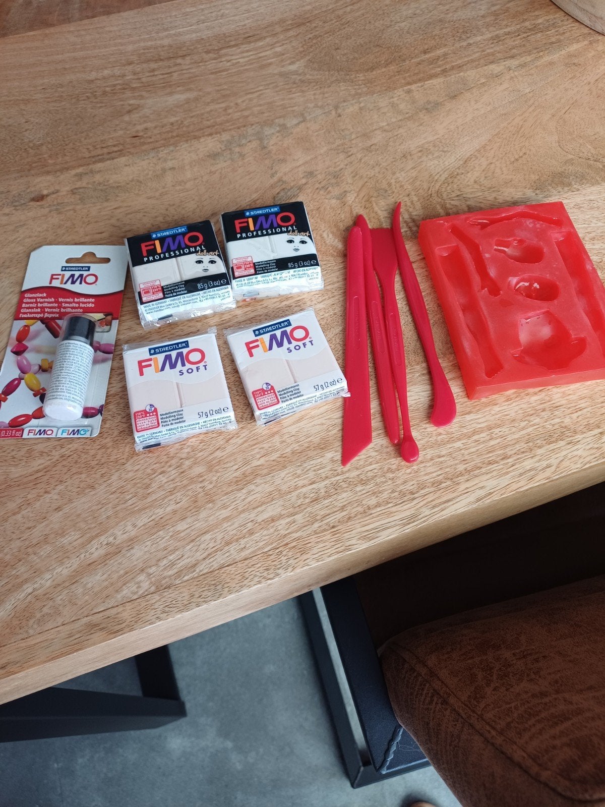 FIMO Klei en Gereedschap Set - Nieuwstaat, Hobby en Vrije tijd, Knutselen, Ophalen of Verzenden
