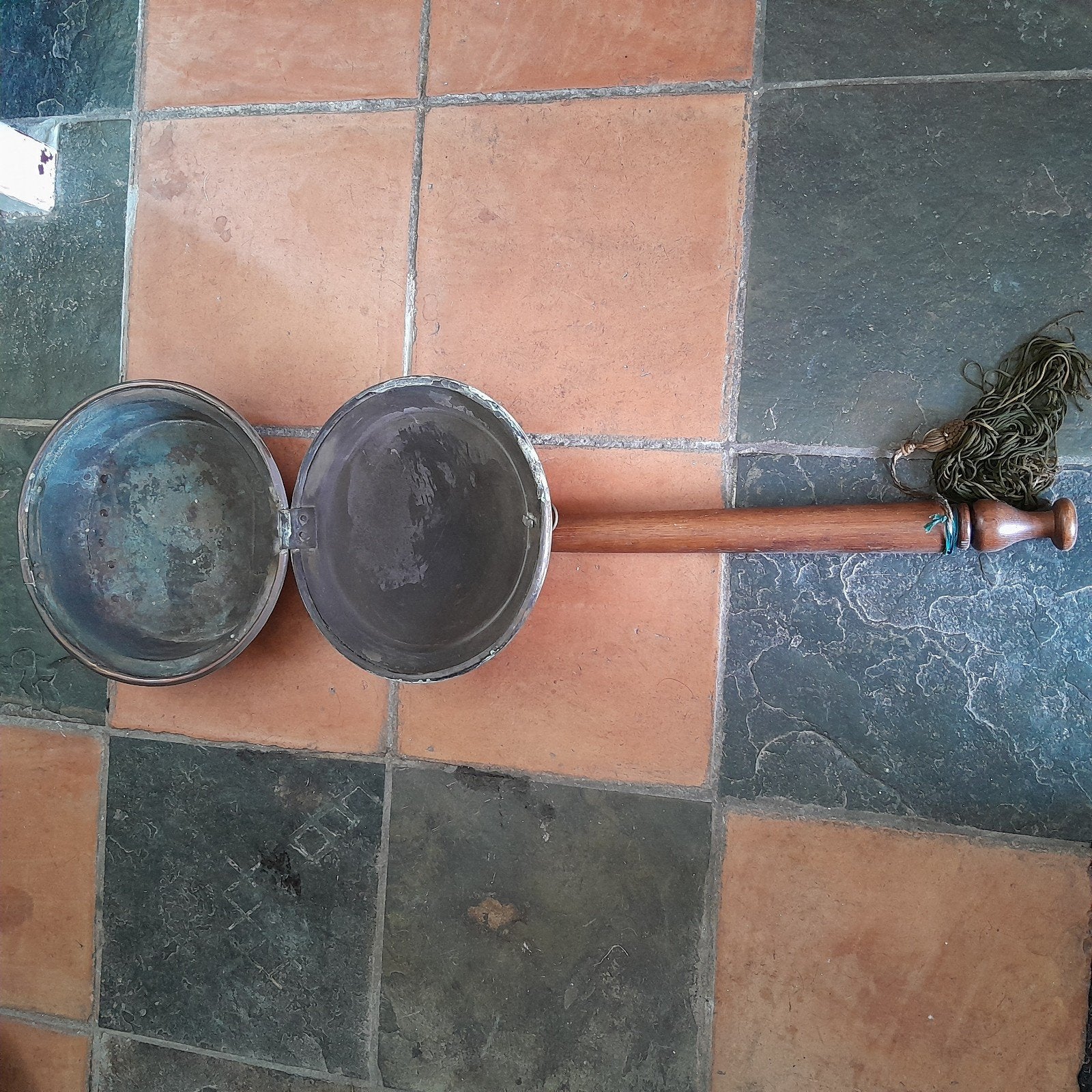 Antieke bedpan voor de antiekverzamelaars, Antiek en Kunst, Ophalen of Verzenden