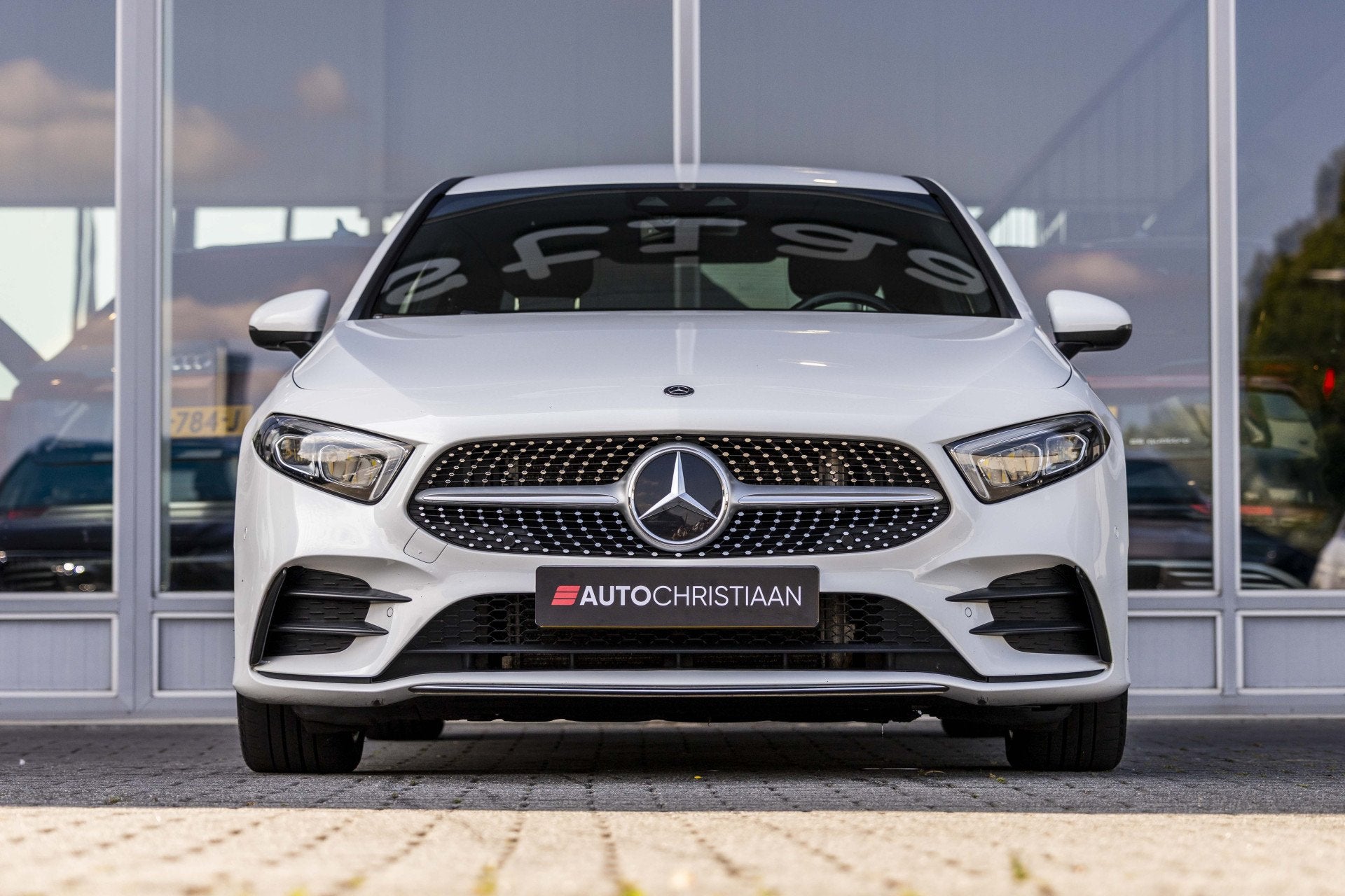 Mercedes-Benz A-Klasse 180 Business Solution AMG | Camera |, 12 maanden, 136 pk, Gebruikt, Euro 6