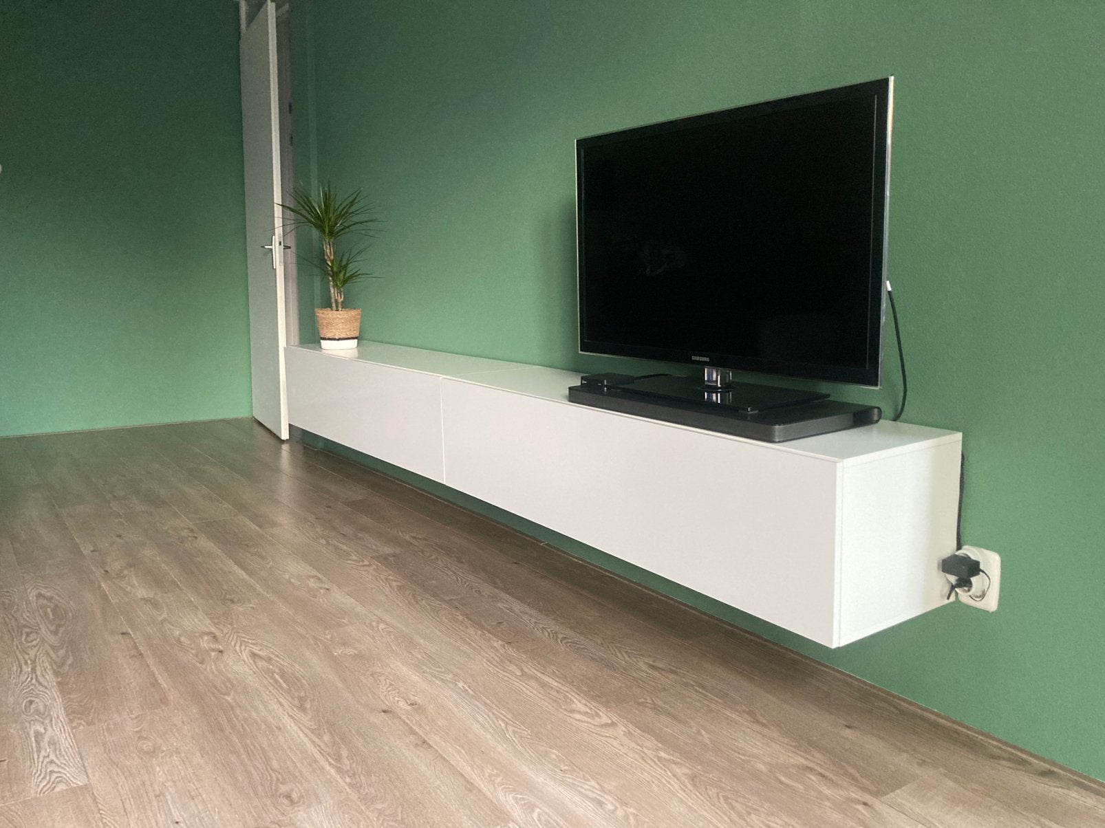 Zwevend TV wand meubel 3m Wit, Ophalen, Gebruikt, 200 cm of meer, Minder dan 100 cm