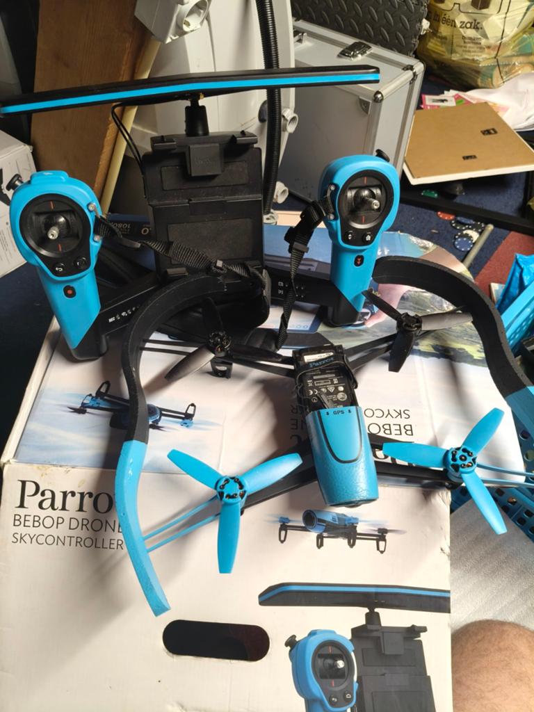 Parrot bebop ,+skycontroller, Verzenden