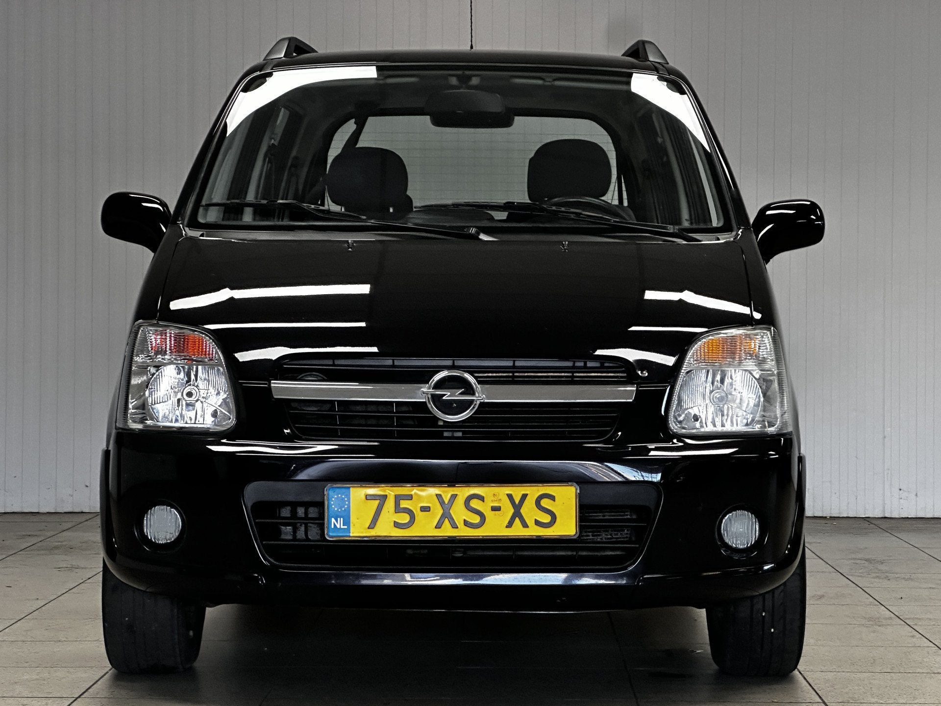 Opel Agila 1.2-16V Temptation/ 5-Drs/ Trekhaak/ Airco/ C.V., Auto's, Stof, Zwart, 4 cilinders, 82 pk