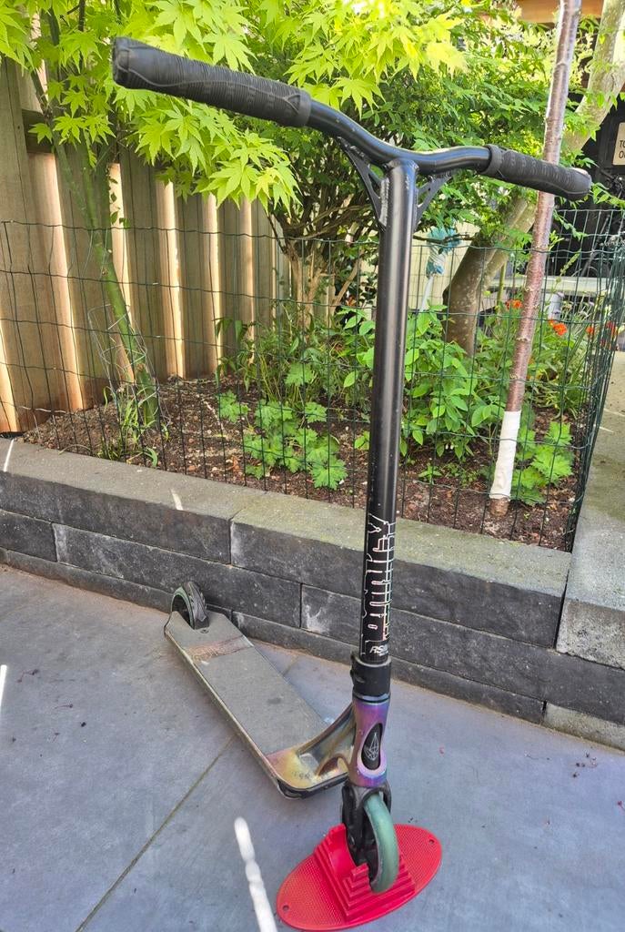Blunt Envy Prodigy S8 Street Edition Stuntstep (Jade), Fietsen en Brommers, Steps, Ophalen, Gebruikt, Gewone step, Prodigy