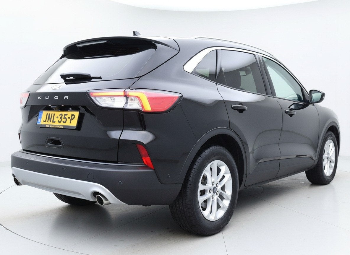 Ford Kuga 1.5 ECOBLUE 120PK AUT. TITANIUM HEAD-UP/NAVI/CAMER, 15 km/l, Gebruikt, 4 cilinders, Zwart