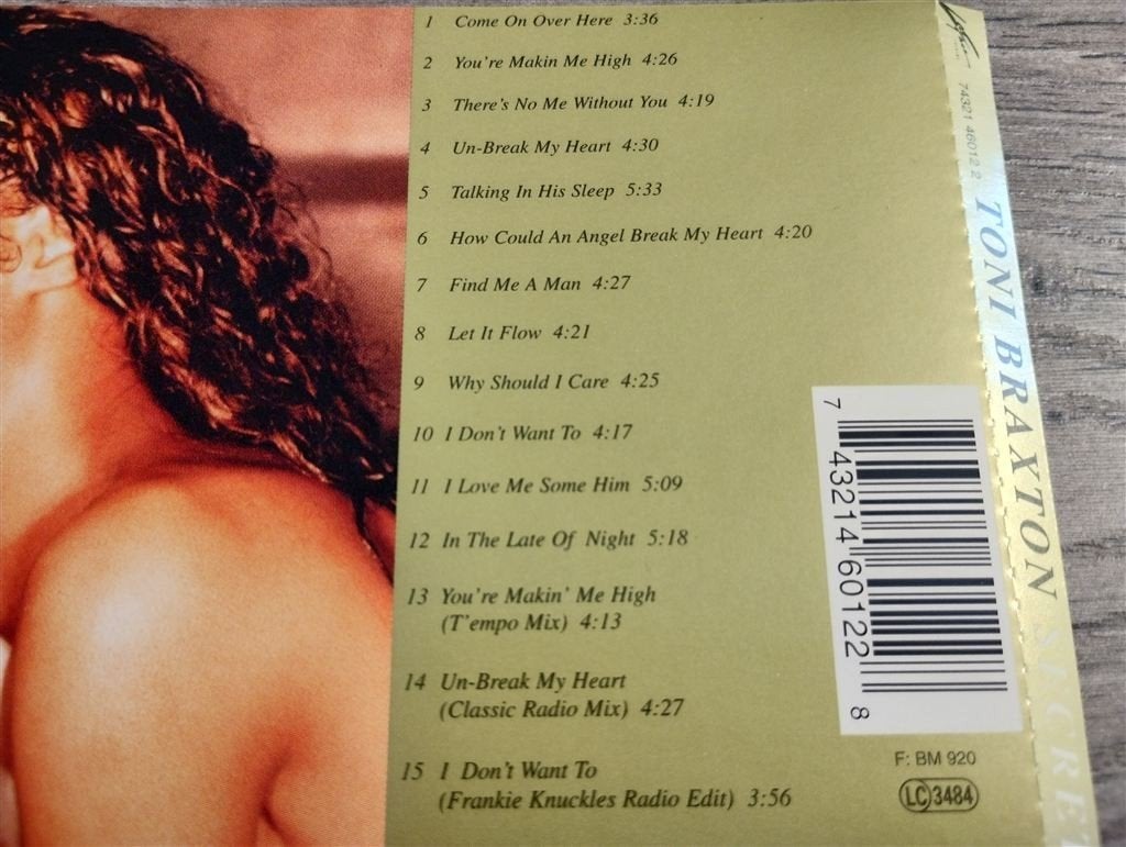 Toni Braxton - Secrets, Ophalen of Verzenden, Zo goed als nieuw