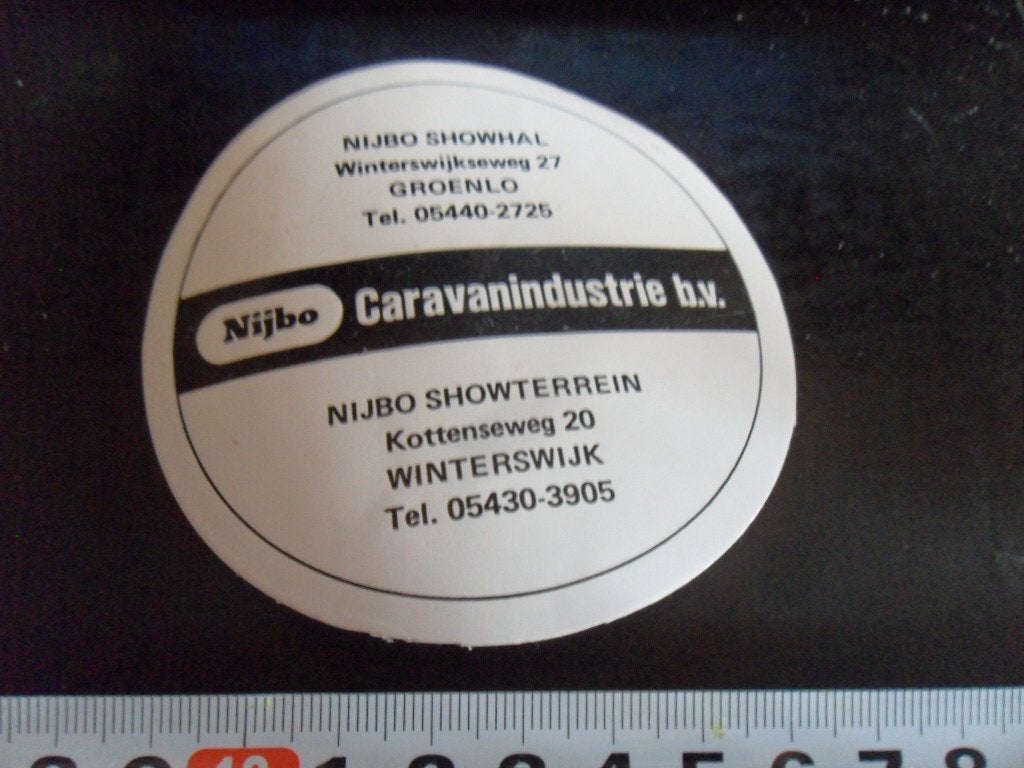sticker groenlo winterswijk NIJBO caravan industrie bv, Ophalen, Zo goed als nieuw