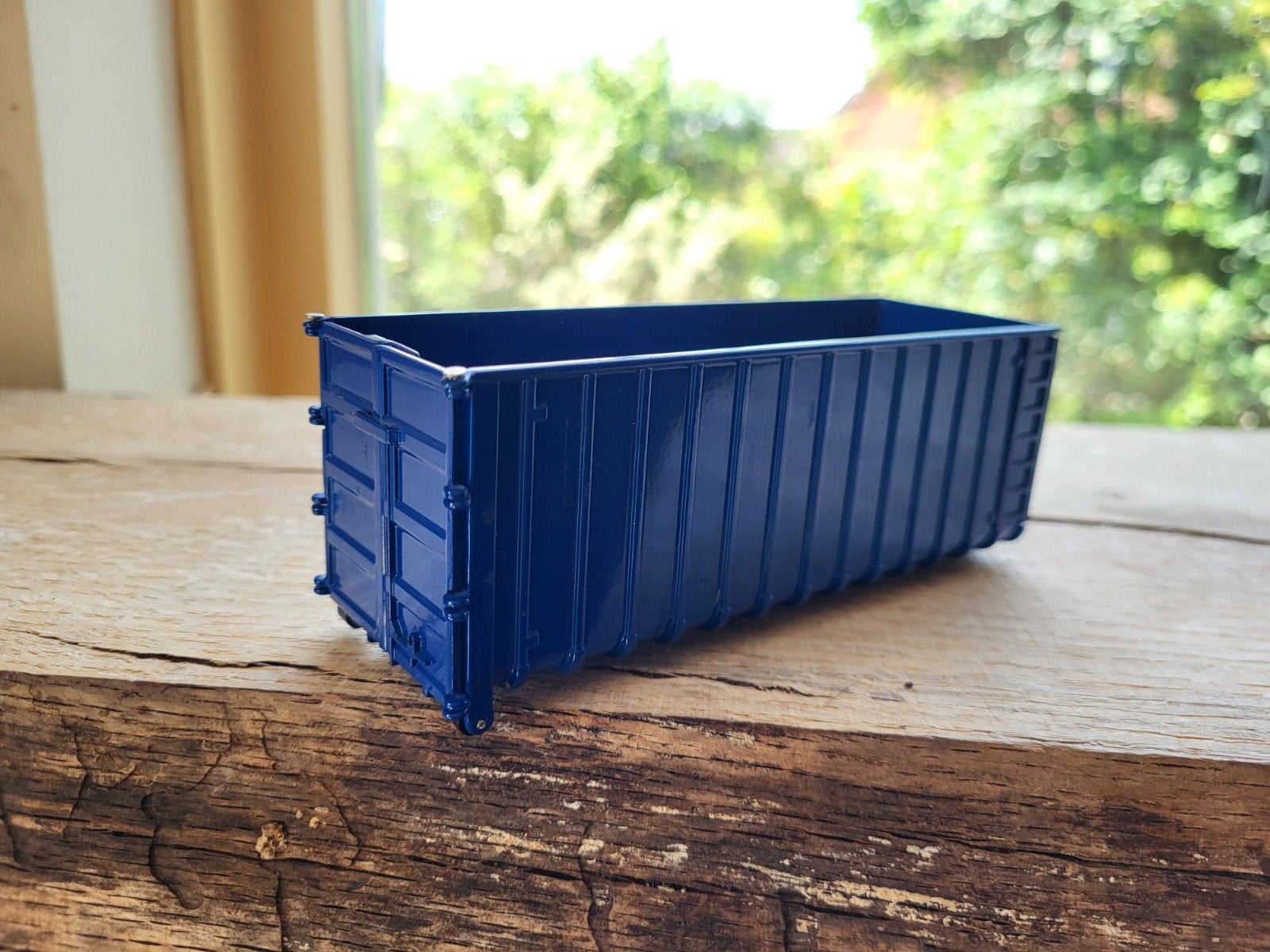 Tekno 40 Kuub container, Ophalen, Zo goed als nieuw, Bus of Vrachtwagen, Tekno