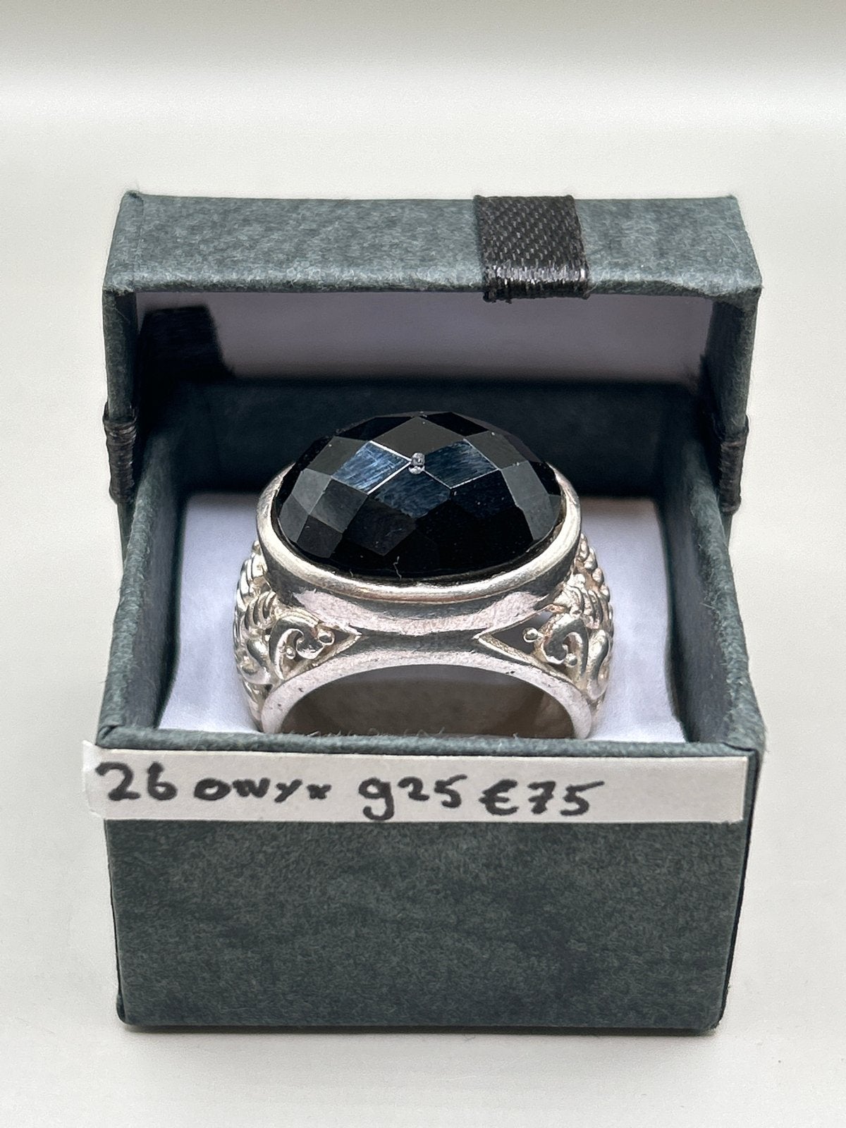 Zegelring met Onyx Steen - Sterling Zilver Maat 26, Sieraden, Tassen en Uiterlijk, Ringen, Gebruikt, 20 of groter, Ophalen of Verzenden