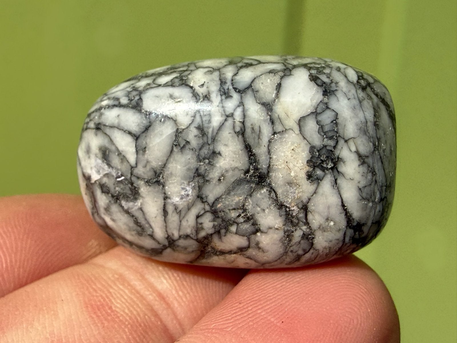 Pinoliet Magnesiet handsteen broekzaksteen mineralen, Ophalen of Verzenden, Mineraal