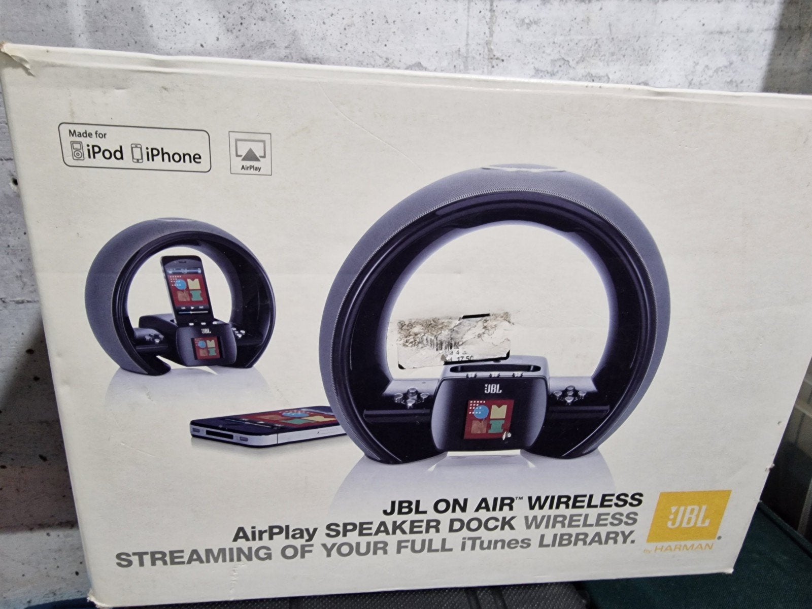 JBL On Air Wireless AirPlay Speaker Dock voor iPod/iPhone, JBL, Overige typen, Ophalen of Verzenden, Zo goed als nieuw