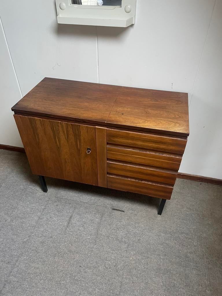 Vintage naaimaschine kast, Huis en Inrichting, Ophalen, Zo goed als nieuw, 25 tot 50 cm, 50 tot 100 cm