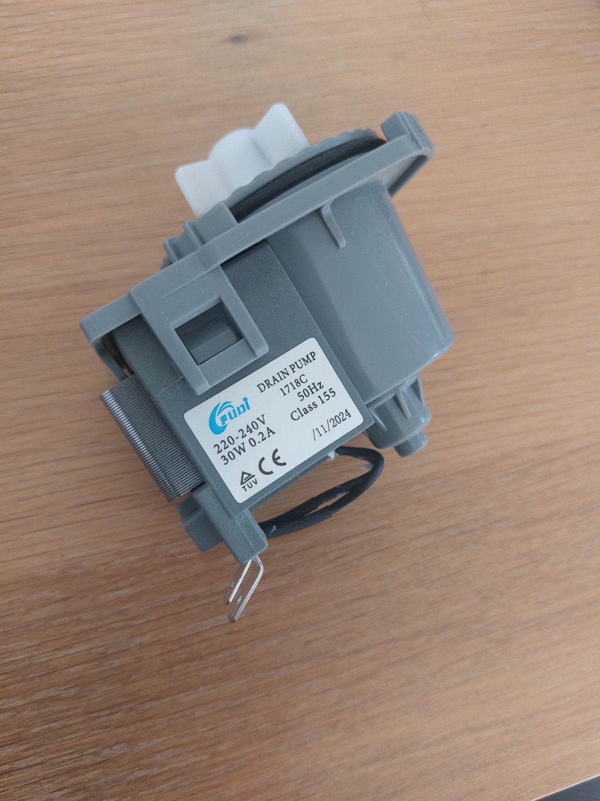 Afvoerpomp voor vaatwasser - 220-240V 30W, Ophalen of Verzenden, Nieuw, Minder dan 85 cm