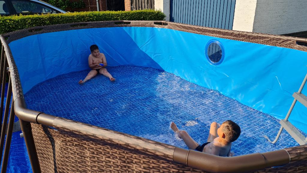 ☀️ZOEK je een SUPER compleet GROOT Zwembad met Verwarming?🌴, Tuin en Terras, Zwembaden, Ophalen, Gebruikt, 80 tot 120 cm, 300 cm of meer