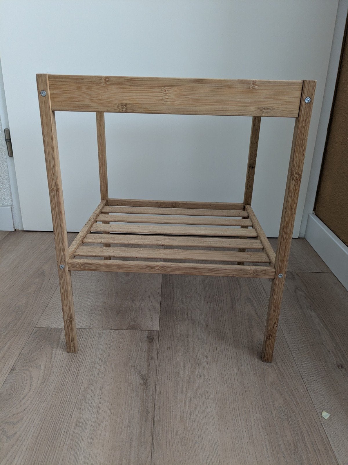 IKEA Nesna bamboe bijzettafel met glazen blad, Ophalen, Minder dan 45 cm, Minder dan 55 cm, Gebruikt