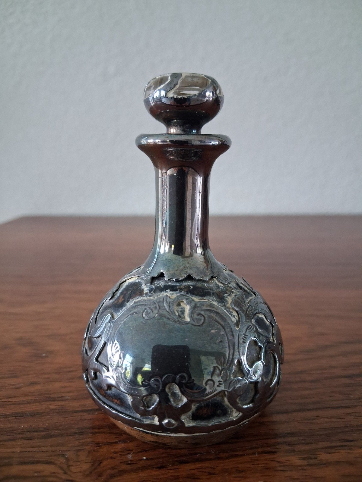 Zilveren overlay parfumflesje, Ophalen of Verzenden
