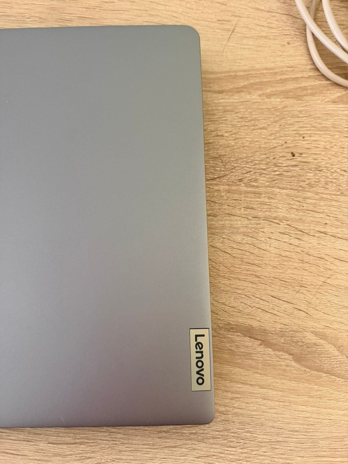 Lenovo laptop met oplader en muis, Ophalen, Zo goed als nieuw, Lenovo
