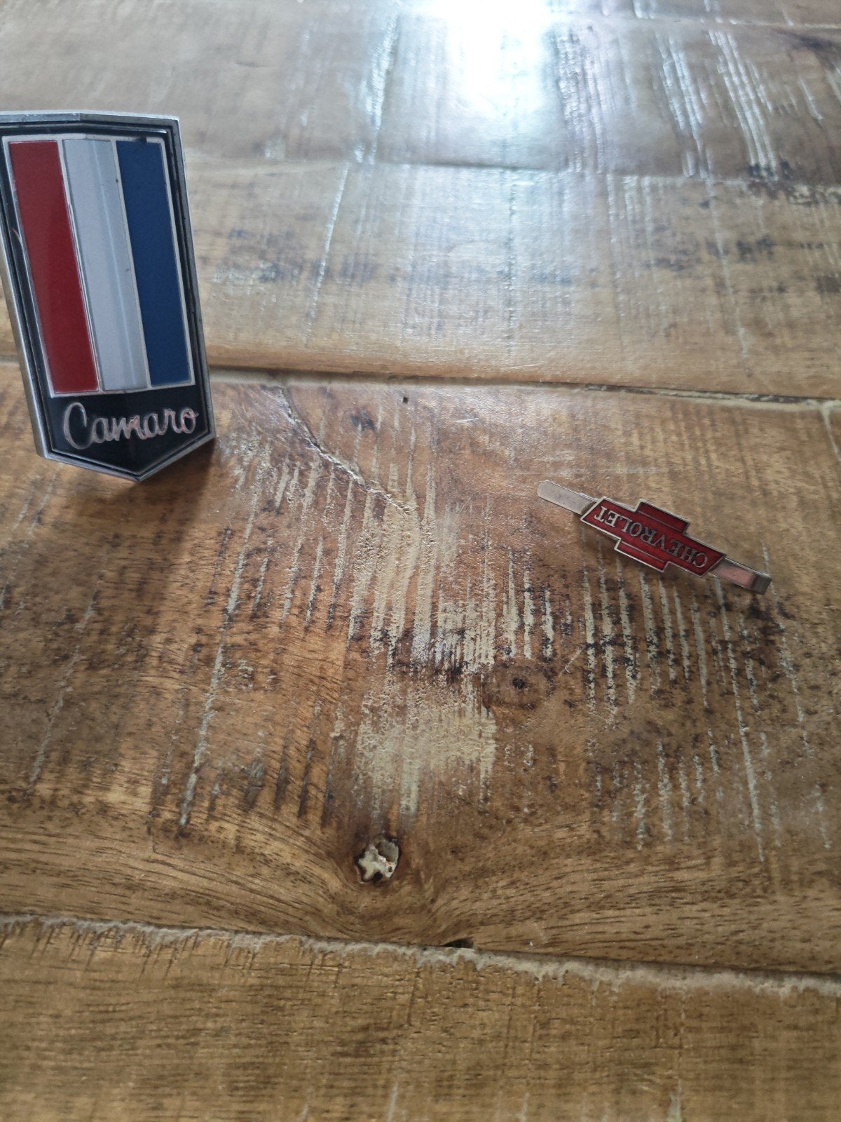 Originele Camaro1974 embleem + dashspeld, Ophalen of Verzenden