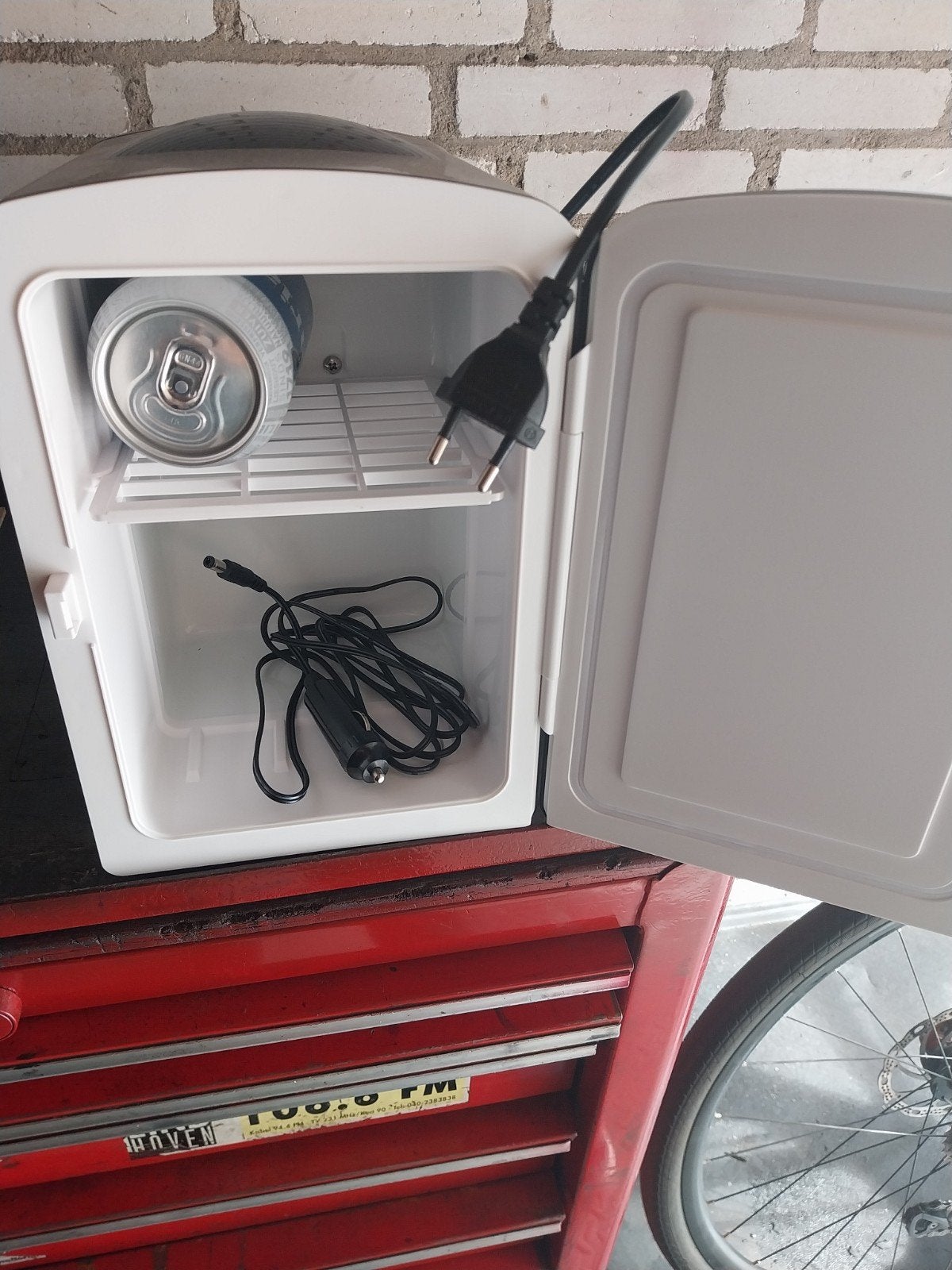 mini-koelkast, Ophalen, Zo goed als nieuw, Elektrisch