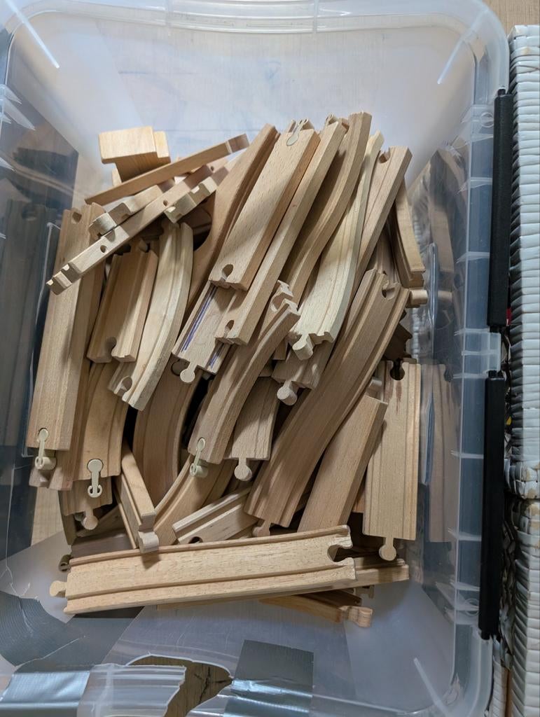 Grote partij houten treinrails (IKEA Lillabo en meer), Ophalen, Gebruikt, Rij- of Hobbelspeelgoed