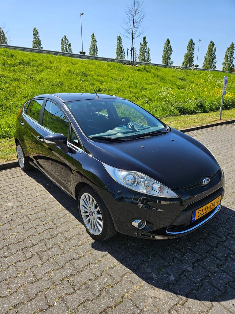 Ford Fiesta 1.6 120pk 5dr Zwart, Auto's, Ford, Particulier, Fiësta, Benzine, Hatchback, Handgeschakeld, Geïmporteerd, Zwart, Onderhoudsboekje