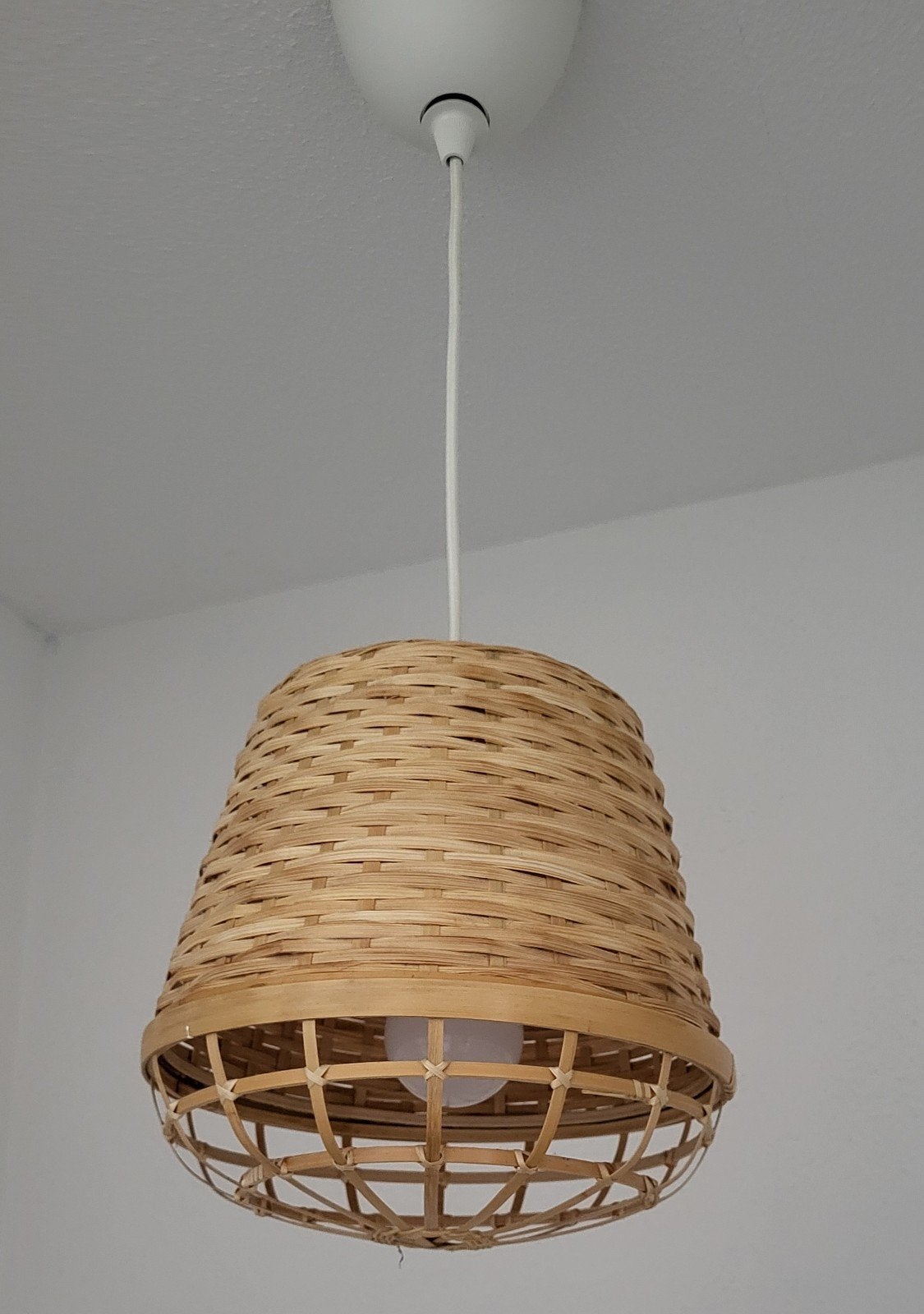 Bamboe hanglamp van de Ikea., Huis en Inrichting, Lampen | Hanglampen, Ophalen