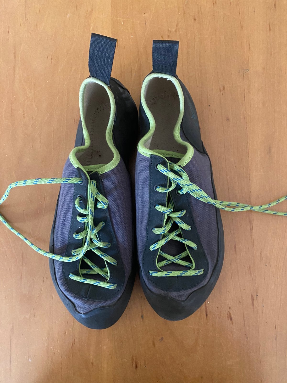 Boulder shoenen, Ophalen of Verzenden, Zo goed als nieuw, Klimsportschoenen