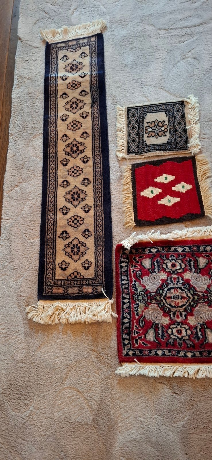 Set van 4 vintage kleedjes - handgeknoopt, Minder dan 50 cm, Gebruikt, 50 tot 100 cm, Ophalen of Verzenden