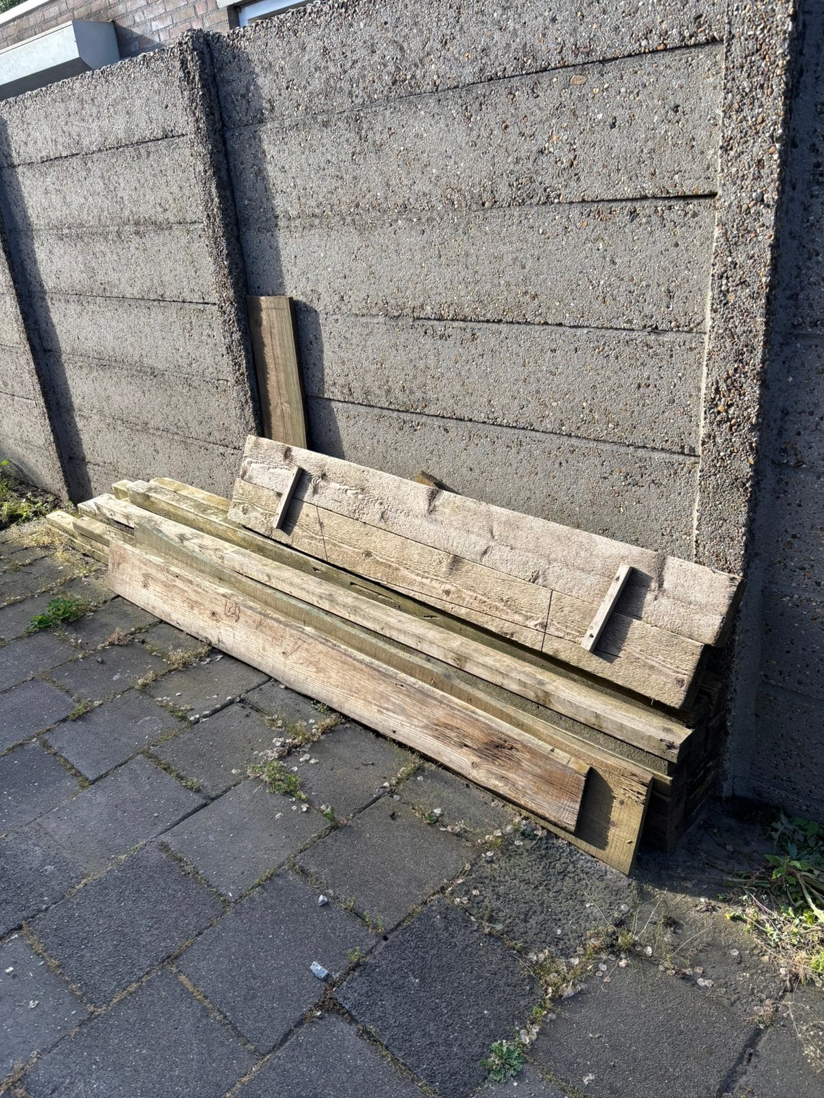 Gratis stookhout/kachelhout, Tuin en Terras, Haardhout, Minder dan 3 m³, Ophalen