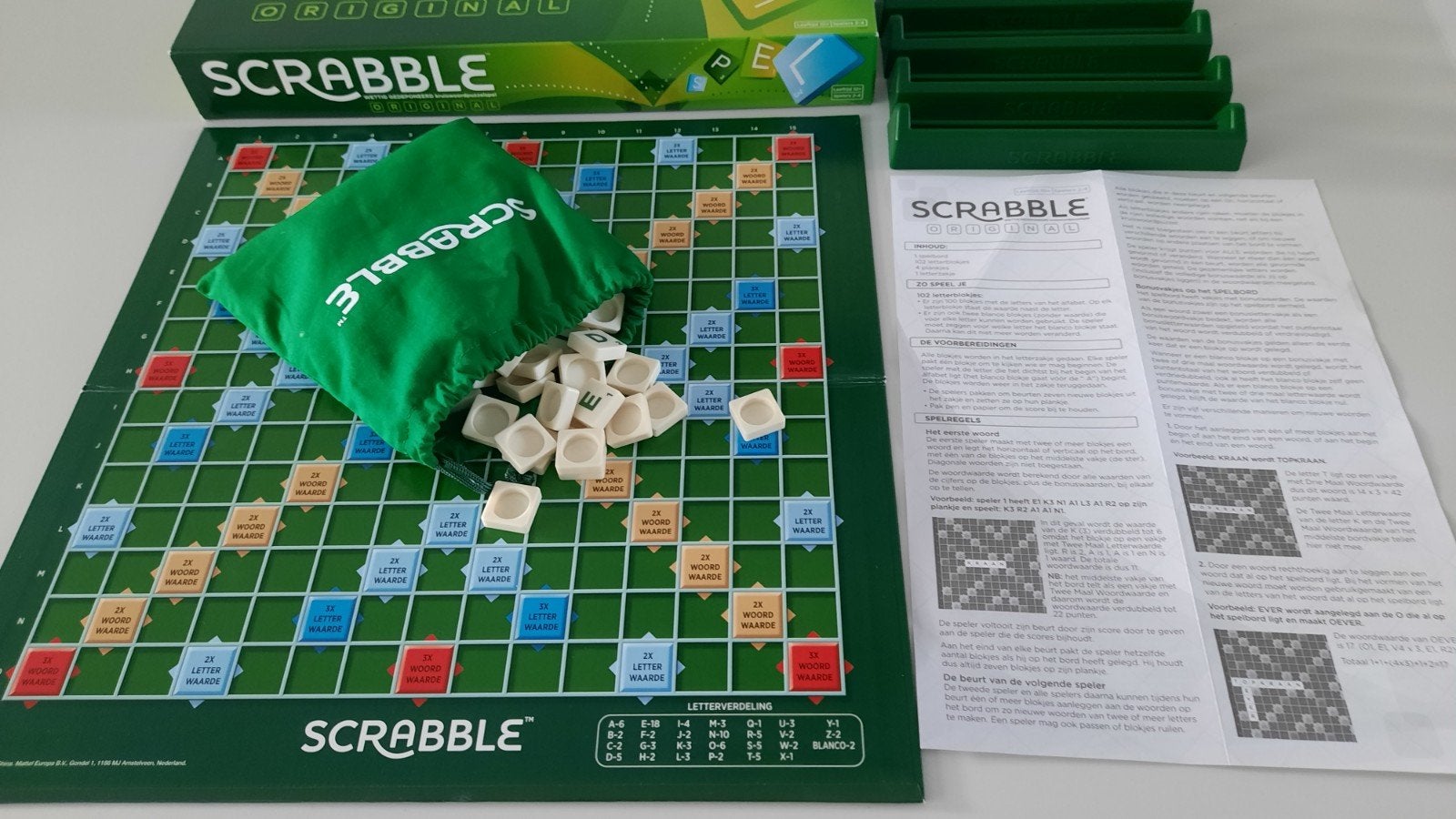 Scrabble Original - Compleet en in goede staat, Een of twee spelers, Ophalen of Verzenden, Zo goed als nieuw, Mattel