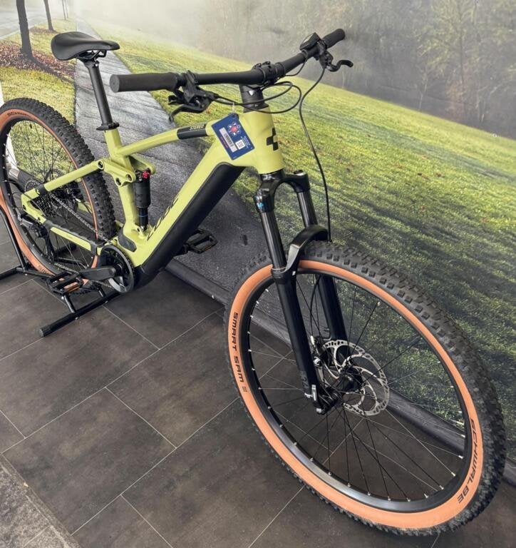 Cube Stereo (Fully) – Electrische Mountainbike – Bosch Smart, Overige merken, Cube Bikes, Ophalen of Verzenden, Zo goed als nieuw