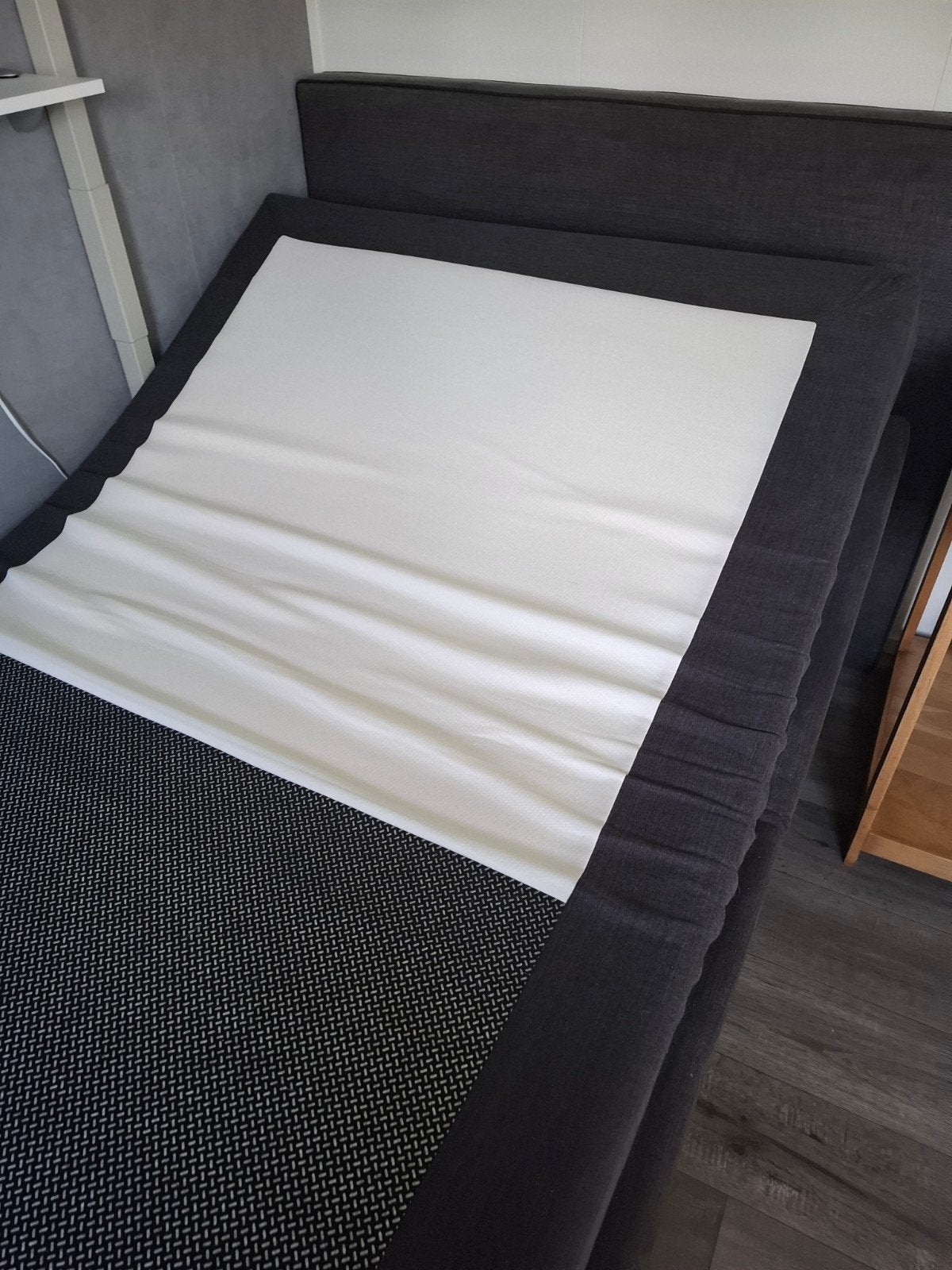 Bed 120 x 200 cm, Ophalen, Eenpersoons, Zo goed als nieuw, 120 cm