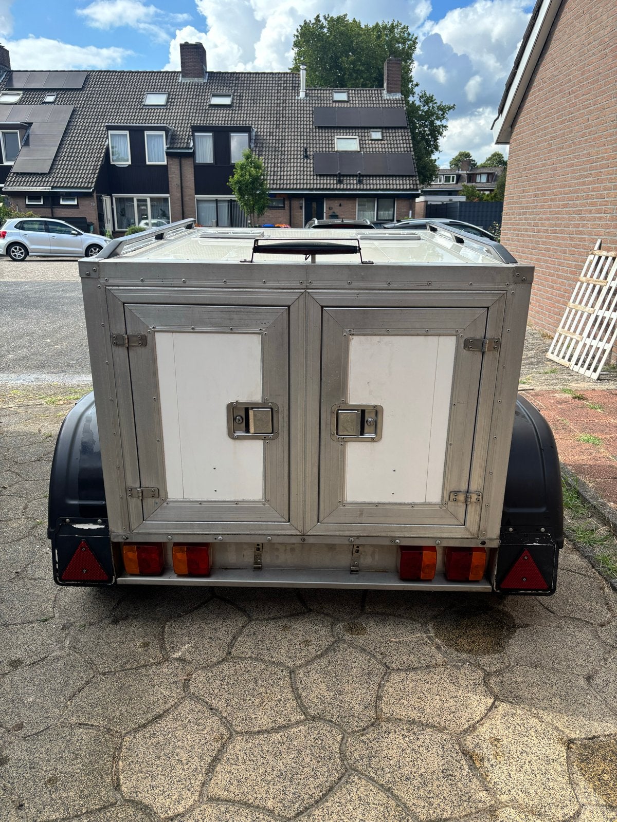 Hondenkar / Hondentrailer  met 2 compartimenten, Ophalen, Gebruikt