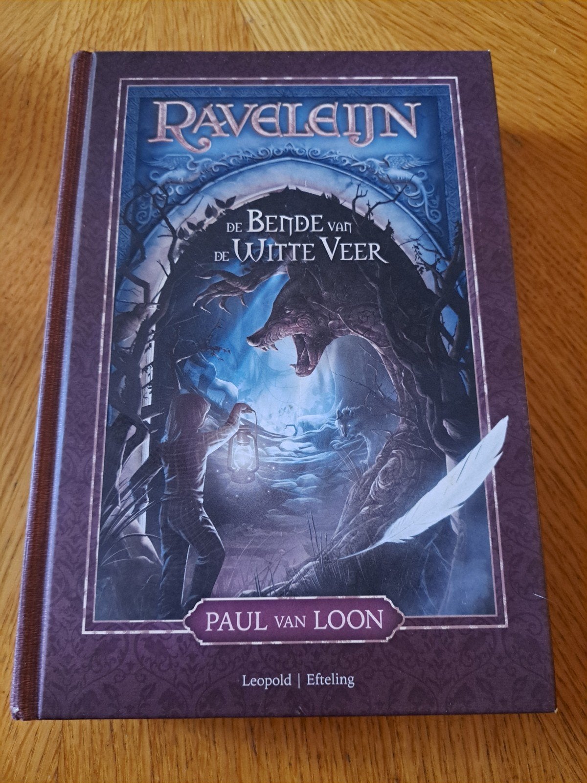 Raveleijn: De Bende van de Witte Veer - Paul van Loon, Ophalen of Verzenden, Zo goed als nieuw, Paul van Loon, Fictie