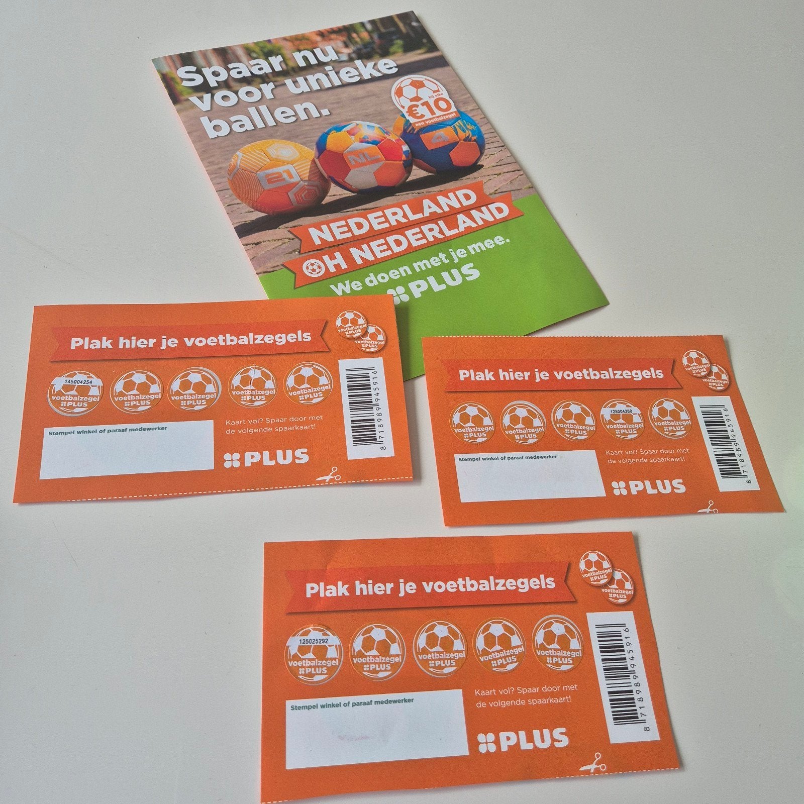 Plus voetbal zegels, Tickets en Kaartjes, Kortingen en Cadeaubonnen, Drie personen of meer, Kortingsbon