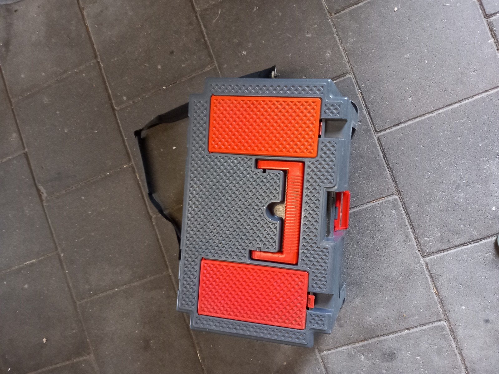 Viskoffer met veel vismateriaal, Ophalen, Gebruikt, Koffer of Tas