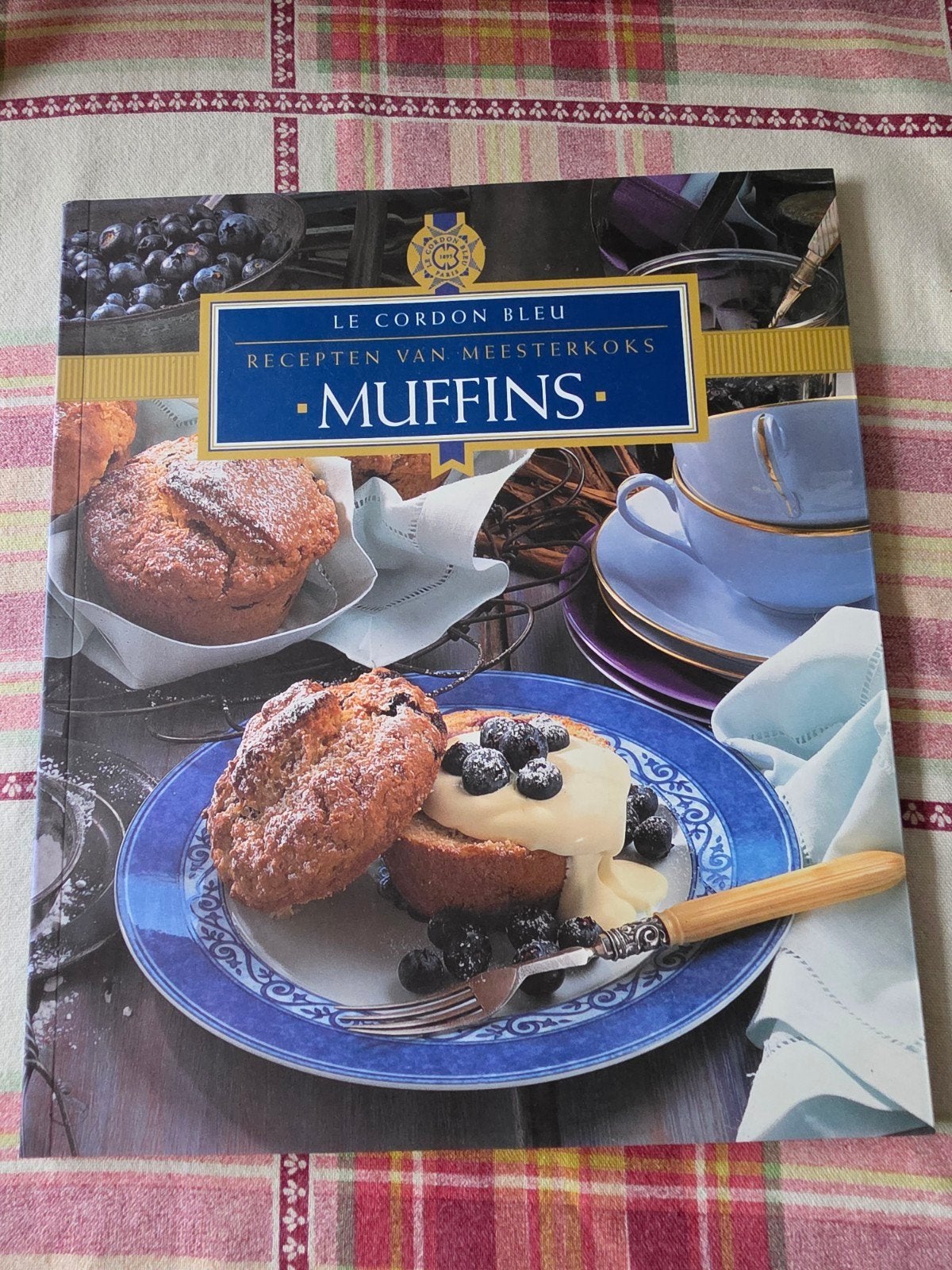 Le Cordon Bleu Recepten van Meesterkoks - Muffins, Ophalen of Verzenden, Zo goed als nieuw, Le Cordon Bleu, Taart, Gebak en Desserts