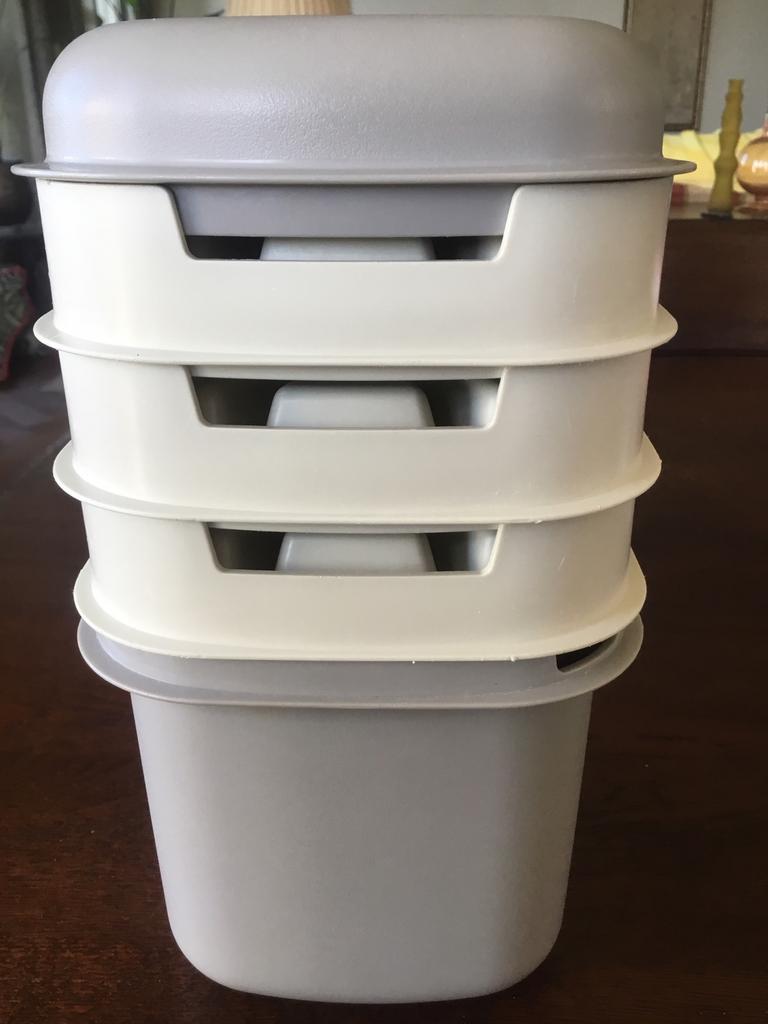 Tupperware ijsemmer, Huis en Inrichting, Ophalen of Verzenden, Zo goed als nieuw, Bus of Trommel