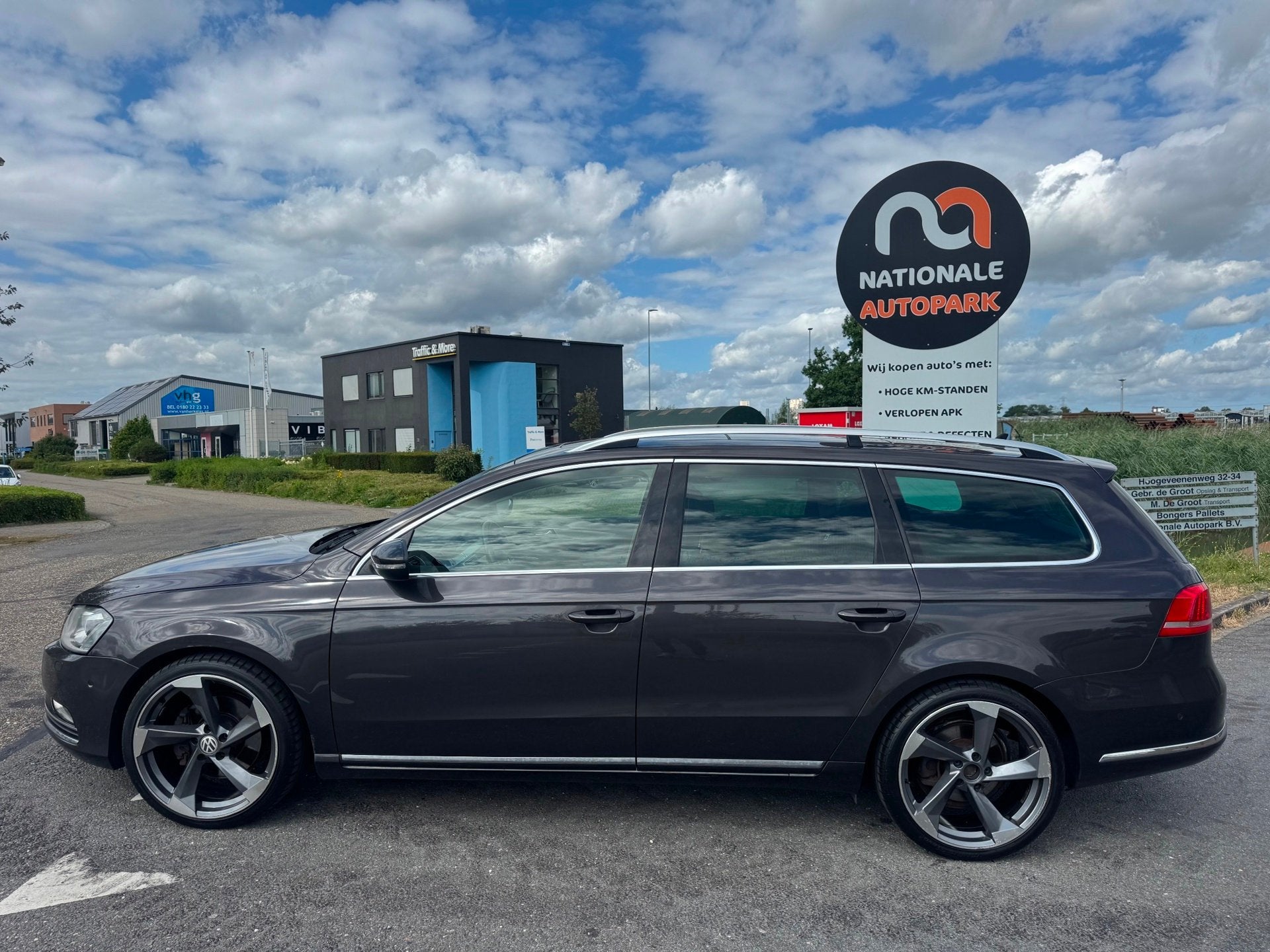 Volkswagen Passat Variant | 2011 | 2.0 TDI Highline BlueMoti, Auto's, Euro 5, 1518 kg, 4 cilinders, Bruin