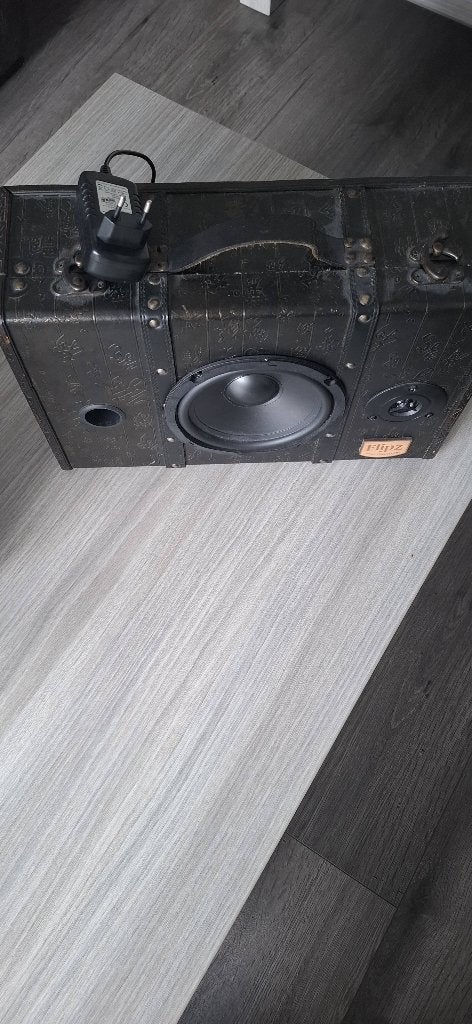 Flipz bluetooth  speaker koffer, Audio, Tv en Foto, Luidsprekers, Overige typen, Zo goed als nieuw, Minder dan 60 watt, Ophalen