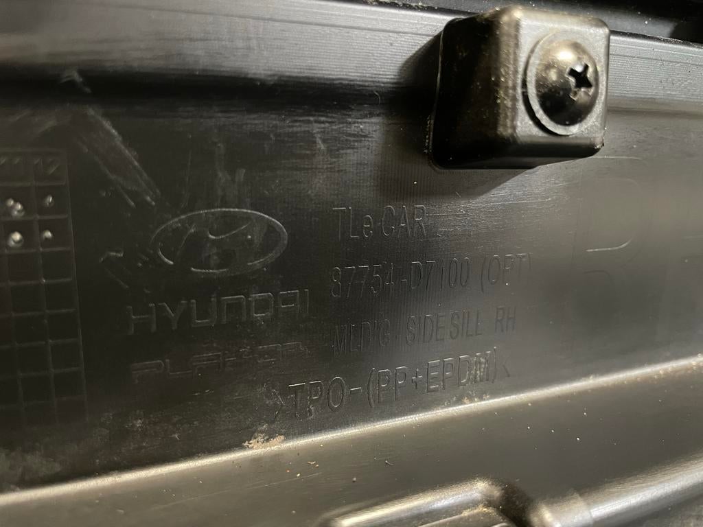 Zijskirts Hyundai Tucson 2015-2020 - 87754D7100, Ophalen, Gebruikt, Links, Spatbord