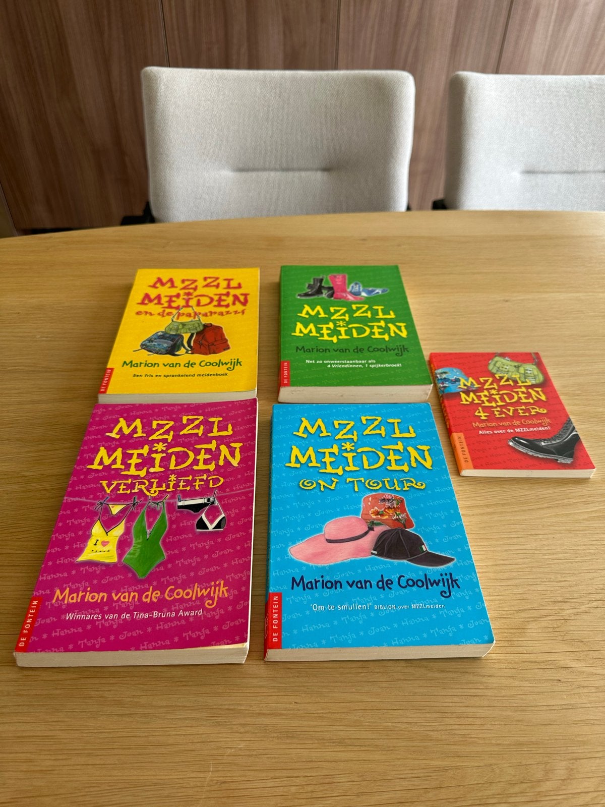 Zomertip: MZZLMEIDEN Boekenreeks - Marion van de Coolwijk, Ophalen, Gelezen