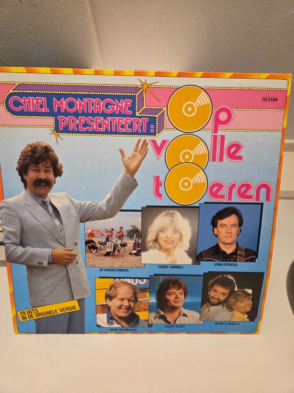 Chiel Montagne Presenteert: 28 Hits in de Originele Versie, Ophalen of Verzenden, Gebruikt, Levenslied of Smartlap
