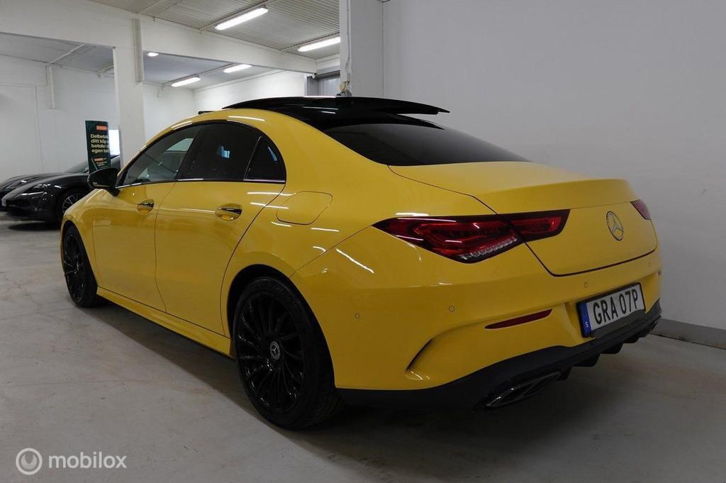 Mercedes CLA-klasse 180 Premium AMG Line, pano, Auto's, Mercedes-Benz, CLA, 136 pk, Gebruikt, Lichtsensor