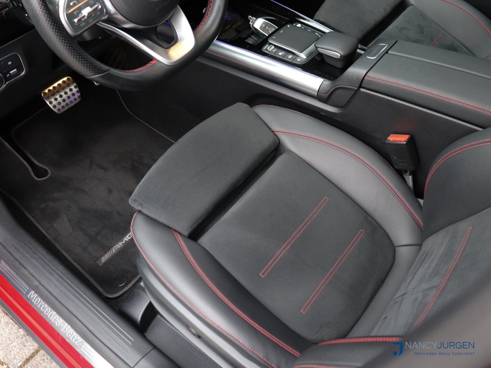 Mercedes-Benz GLA 250 e Business| AMG | 8G Aut. | Night Pakk, Auto's, Gebruikt, Met garantie (alle), Plug-in hybride, Bedrijf